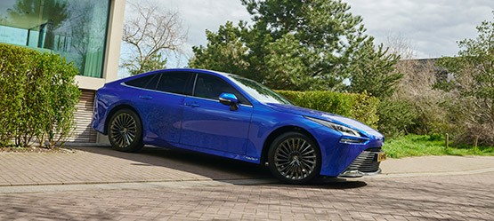 Toyota Mirai, exterieur, zijkant, blauw