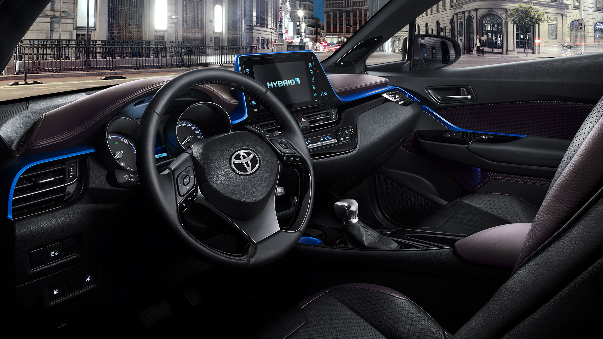 Toyota-C-HR-Hybrid-Business-Plus-interior-blauw