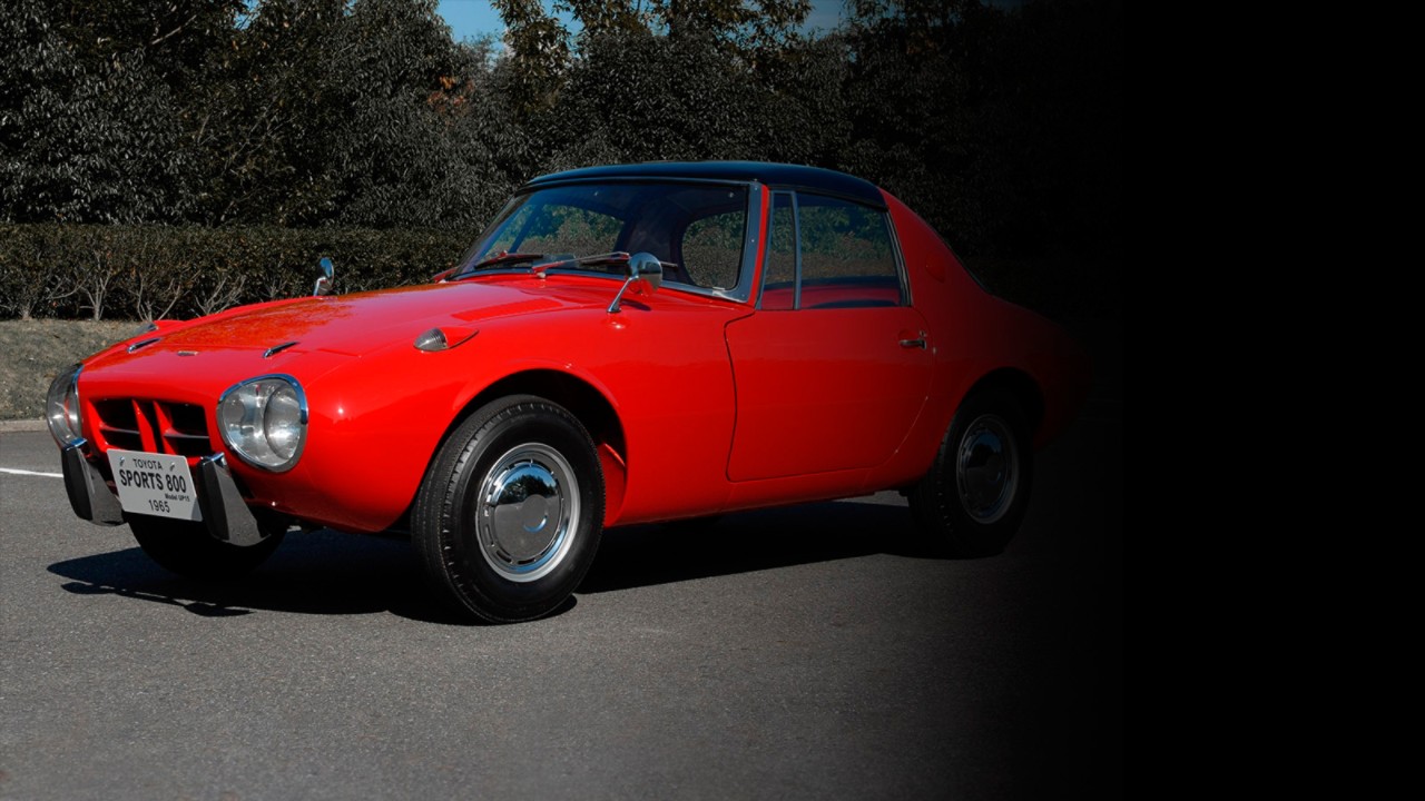 toyota-sports-800-schuinvoor-rood