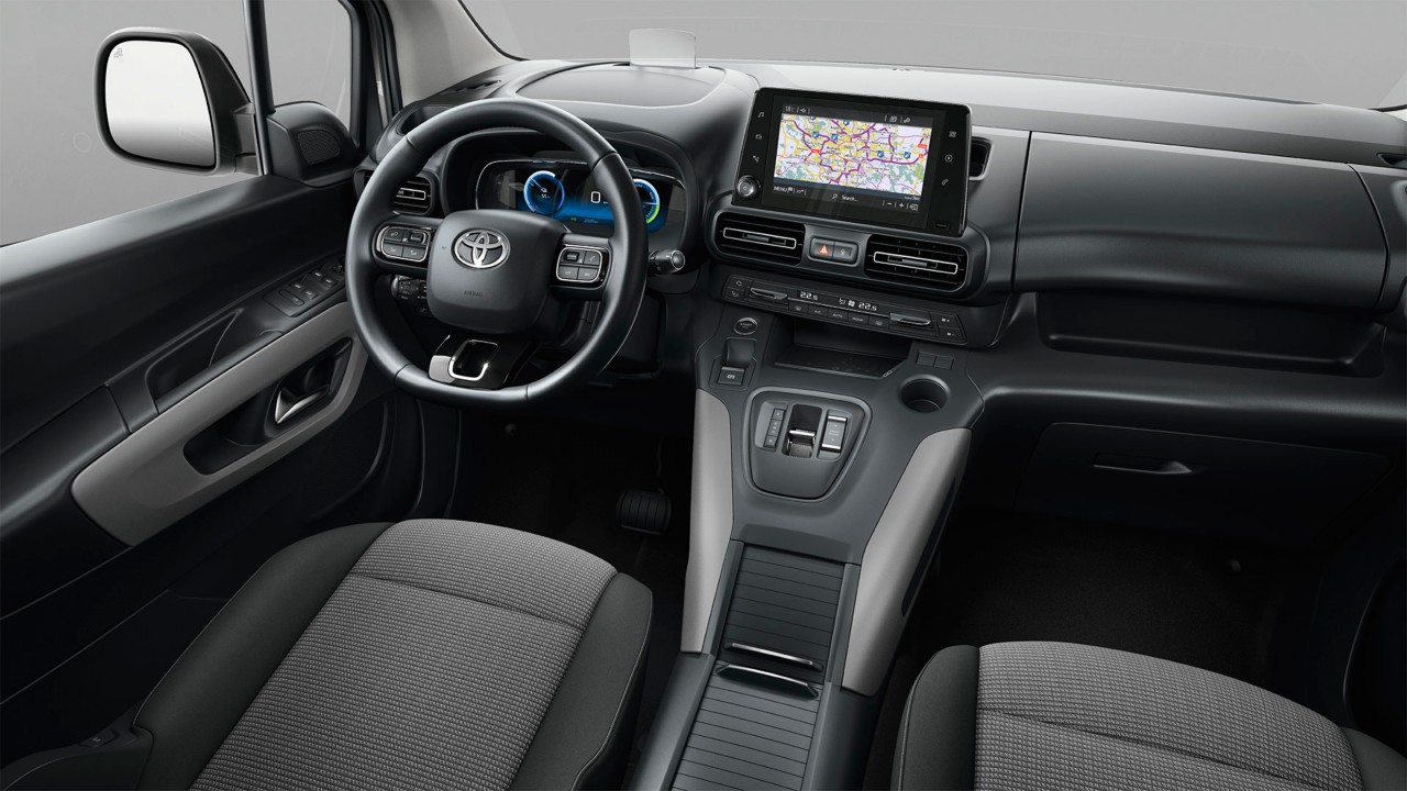 Toyota Proace City Verso Electric interieur dasboard middenconsole navigatiesysteem stuur