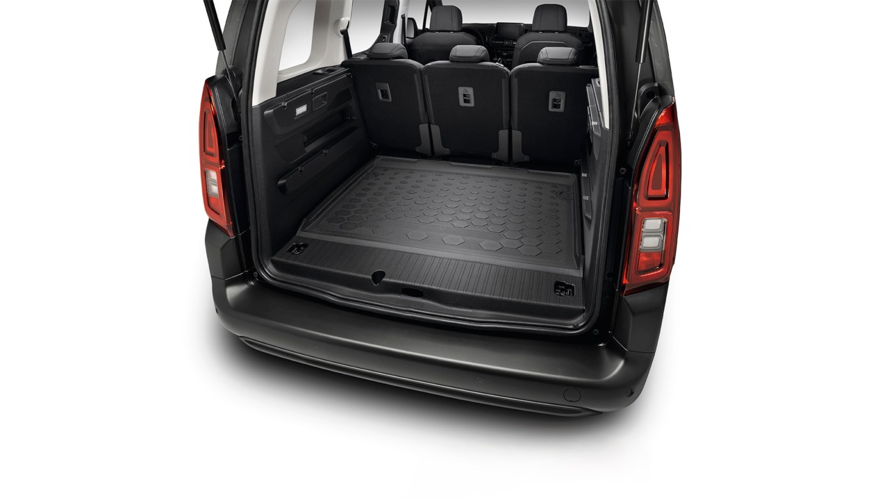 Toyota Proace City Verso interieur achterklep open