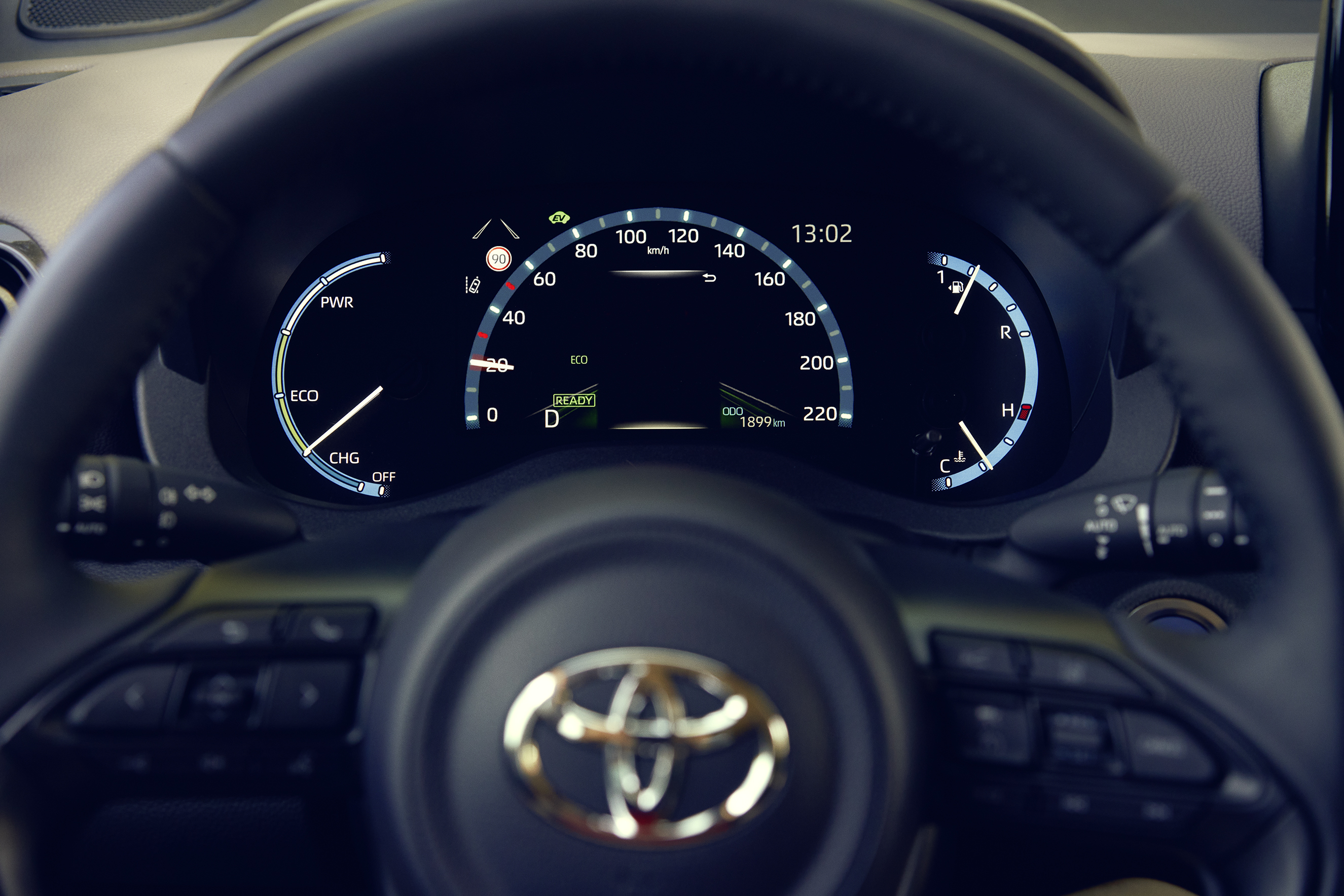 Toyota-Yaris-cross-interieur-stuur
