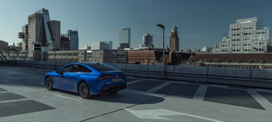 Toyota Mirai, exterieur, linksachter, blauw