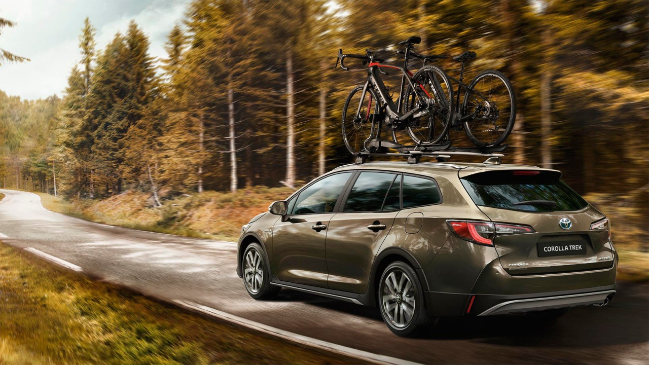 Toyota-exterieur-achterkant-corolla-trek