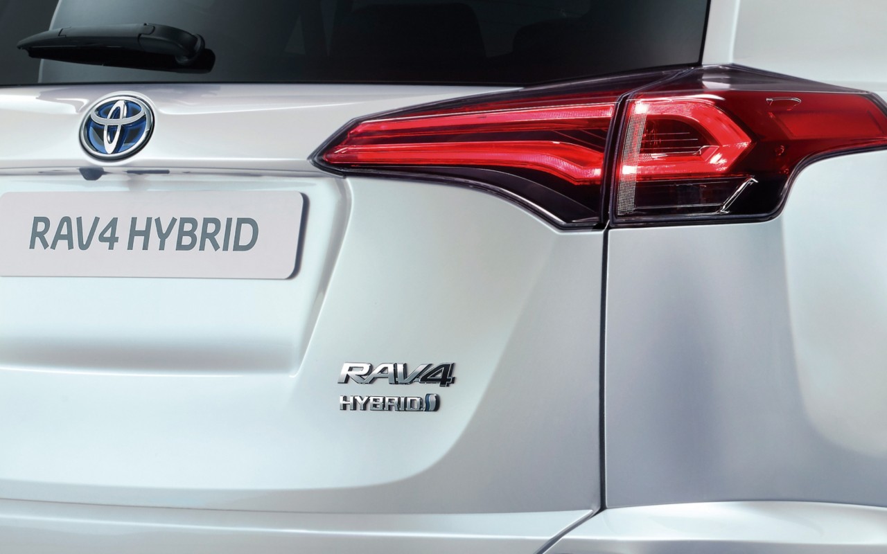Toyota RAV4, exterieur, achterkant, achterlicht, wit
