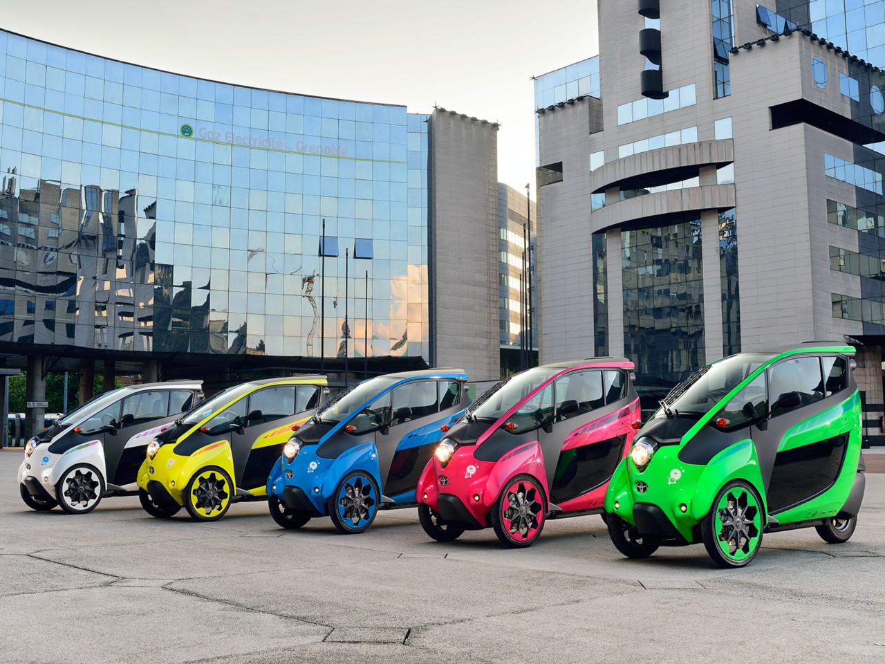 Toyota, Cité Lib, exterieur, range