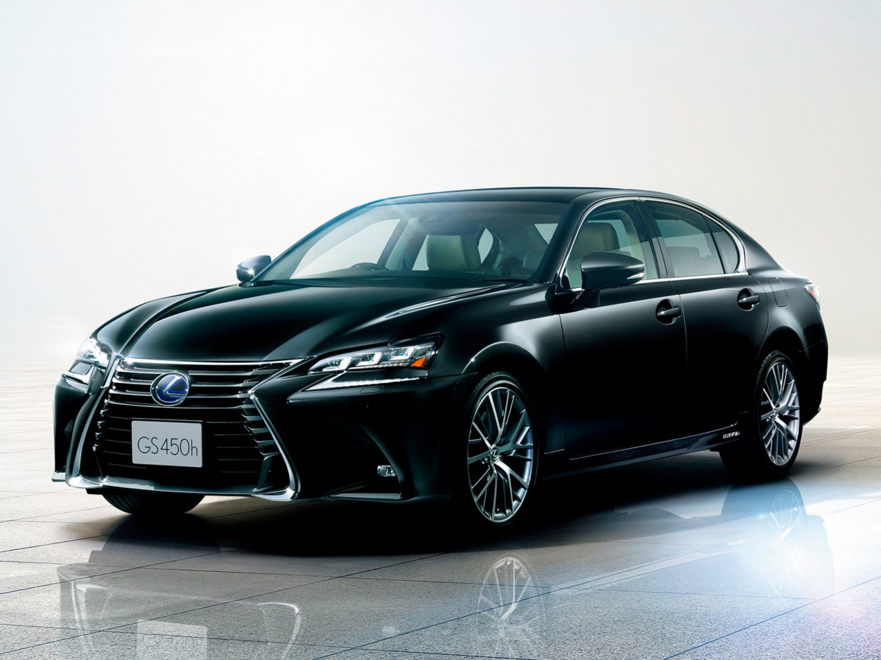 Lexus GS 450h, exterieur, linksvoor, zwart