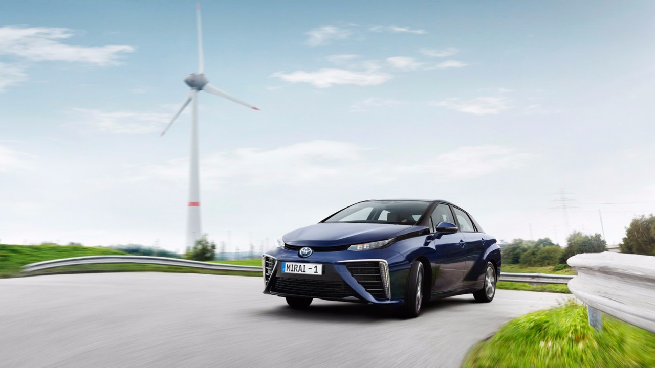 Toyota Mirai, exterieur, linksvoor, blauw