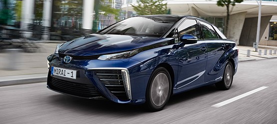 Toyota Mirai, exterieur, linksvoor, blauw