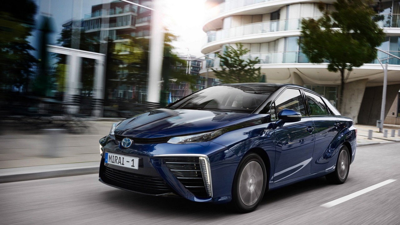 Toyota Mirai, exterieur, linksvoor, blauw