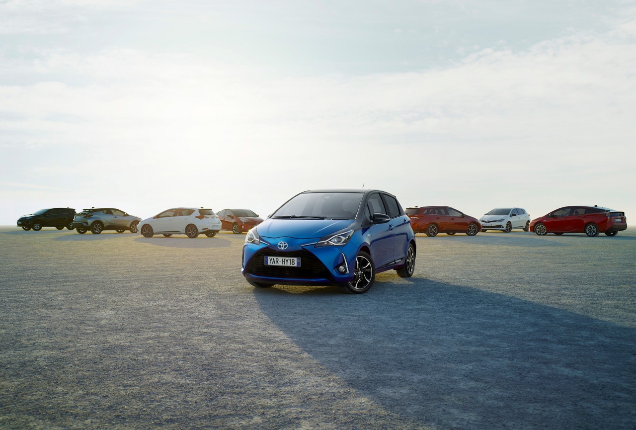 Toyota Yaris hybrid, exterieur, linksvoor, blauw, hybrid range