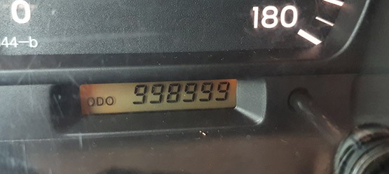 Toyota Land Cruiser 70, interieur, kilometerteller