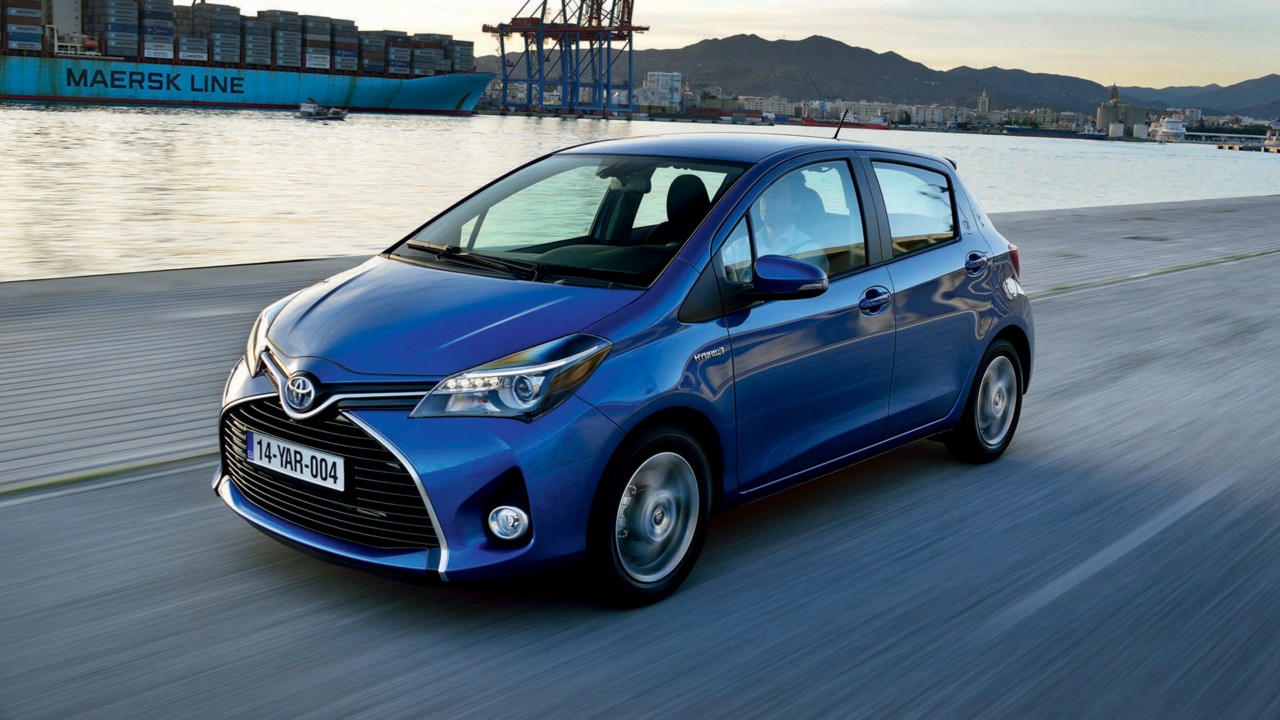 Toyota, exterieur, yaris, blauw, zijaanzicht, rijdend, haven