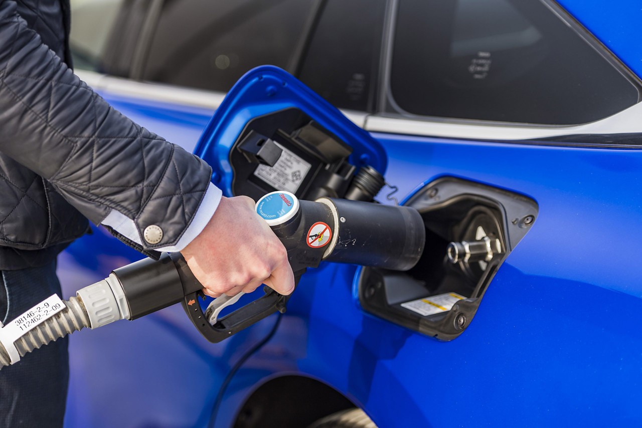 Toyota Mirai, waterstof, tanken