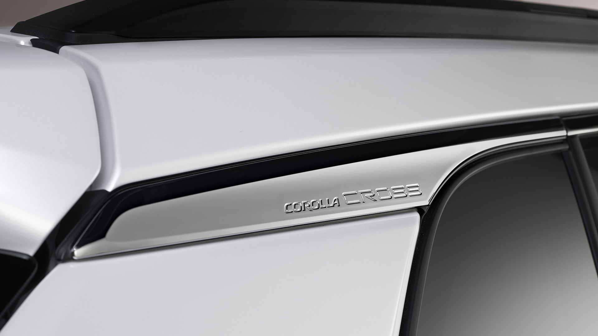 Toyota, Corolla Cross, Hybrid, exterieur, detail, logo