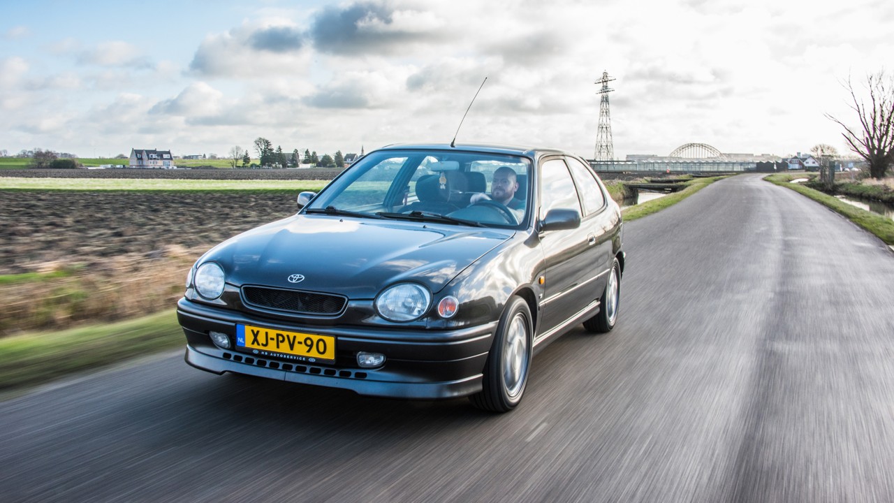 Toyota, Corolla G6R, exterieur, schuinvoor