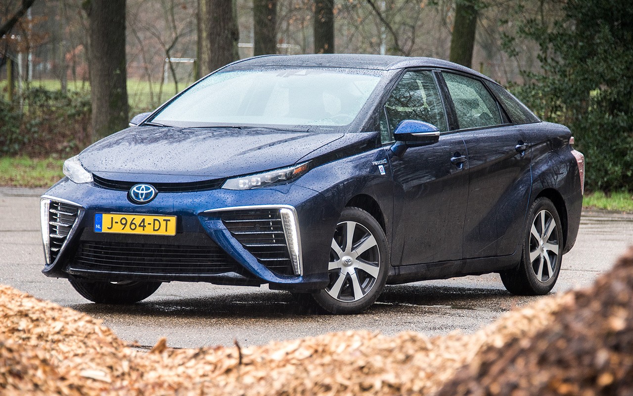 Toyota Mirai, exterieur, linksvoor, blauw