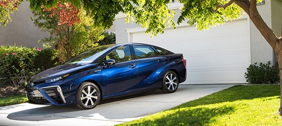 Toyota Mirai, exterieur, blauw, oprit