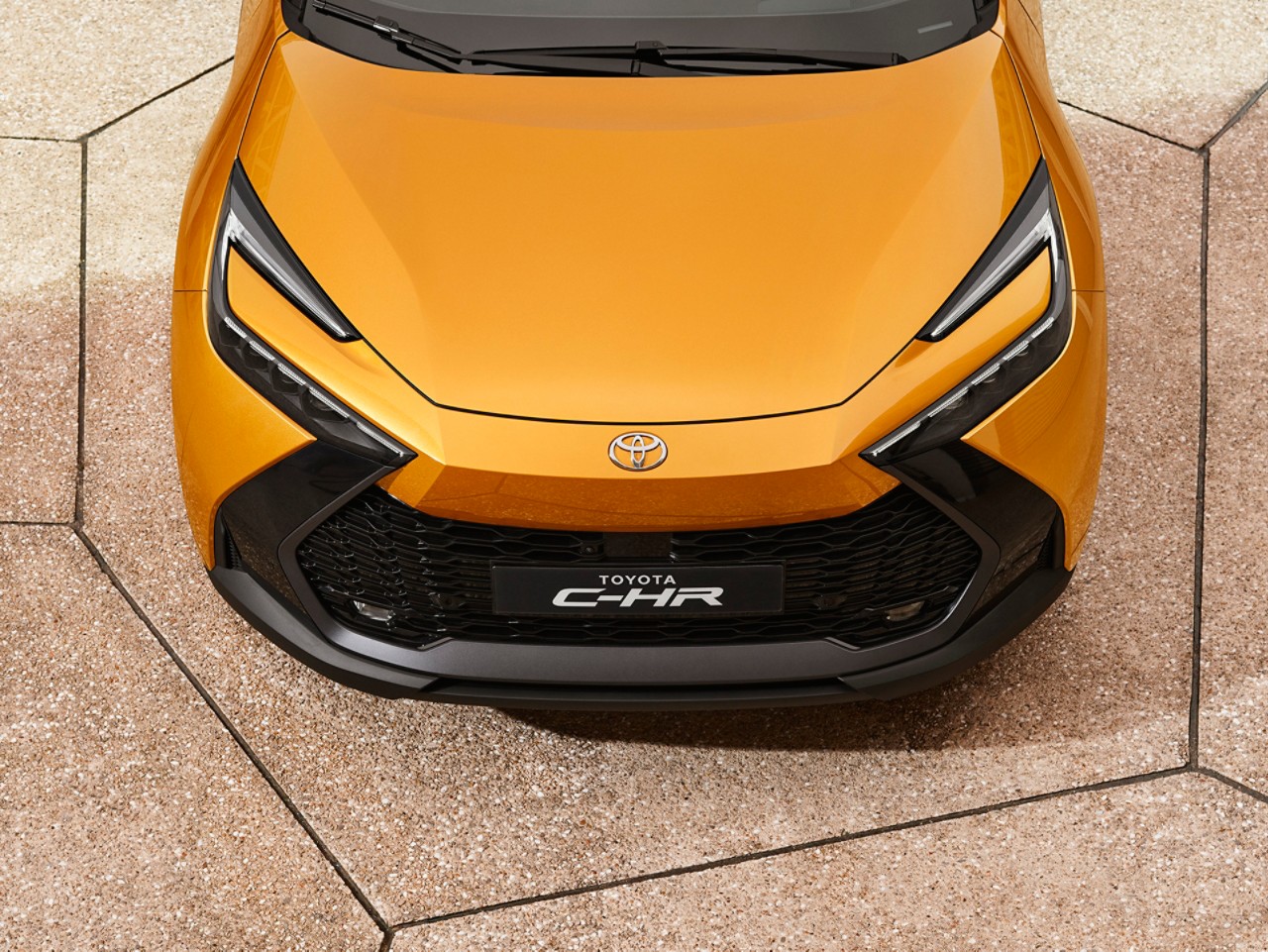 Toyota, C-HR, exterieur, bovenaanzicht, motorkap, oranje
