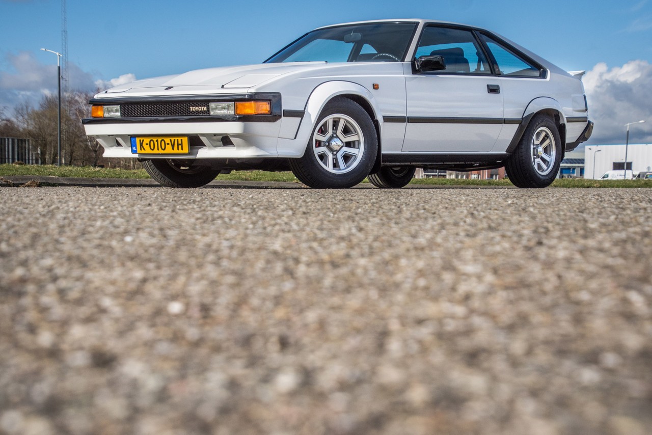 Toyota Celica Supra, exterieur, linksvoor, wit, geposeerd