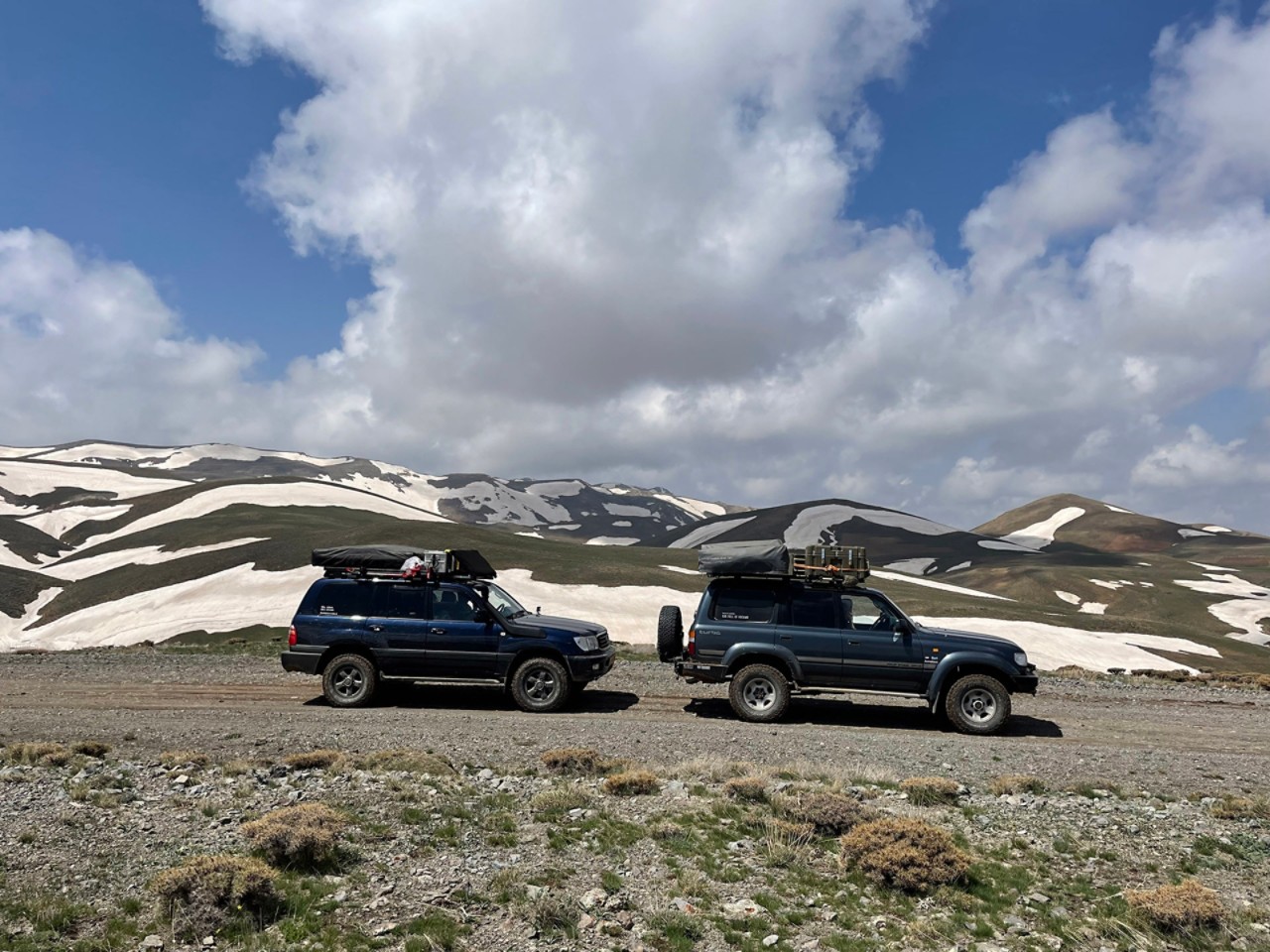 Toyota, Bart en Annelouc, Noord Iran, Toyota Land Cruiser, berglandschap