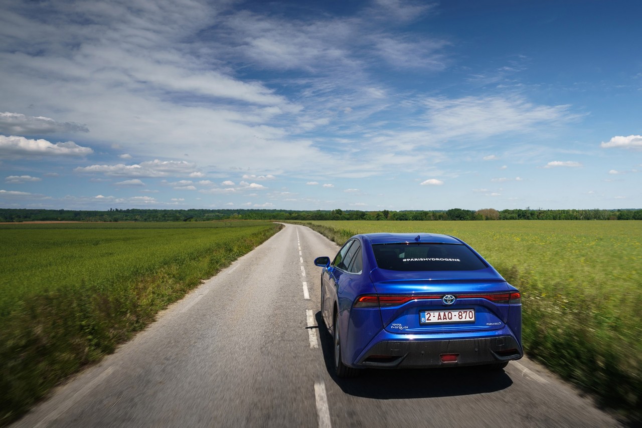 Toyota Mirai, exterieur, achterkant, blauw