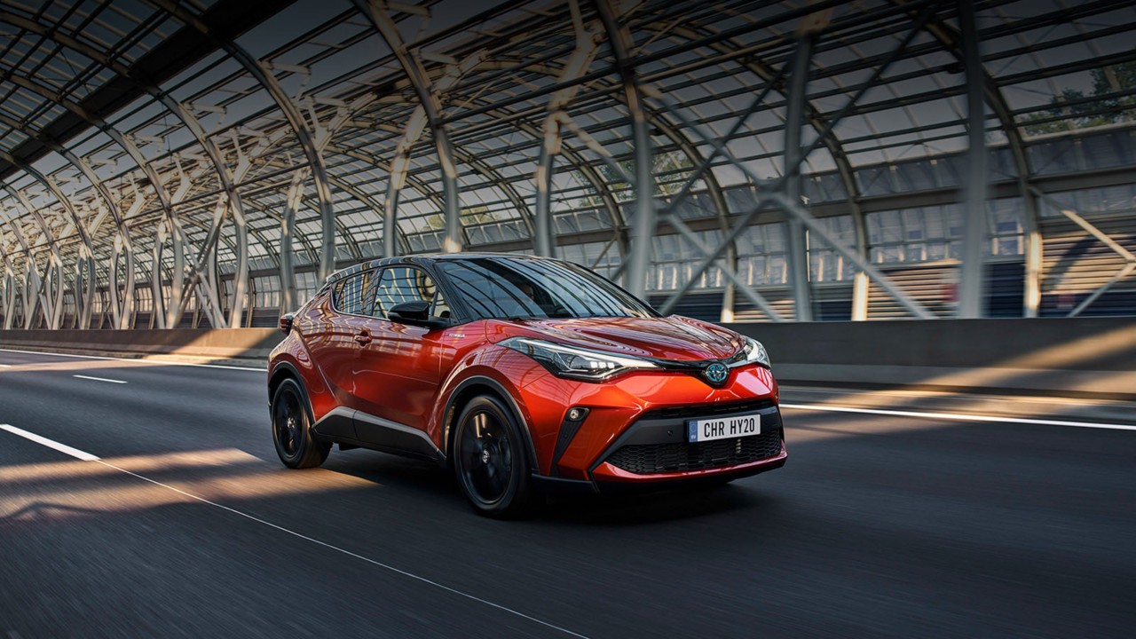 Toyota C-HR, exterieur, rechtsvoor, oranje