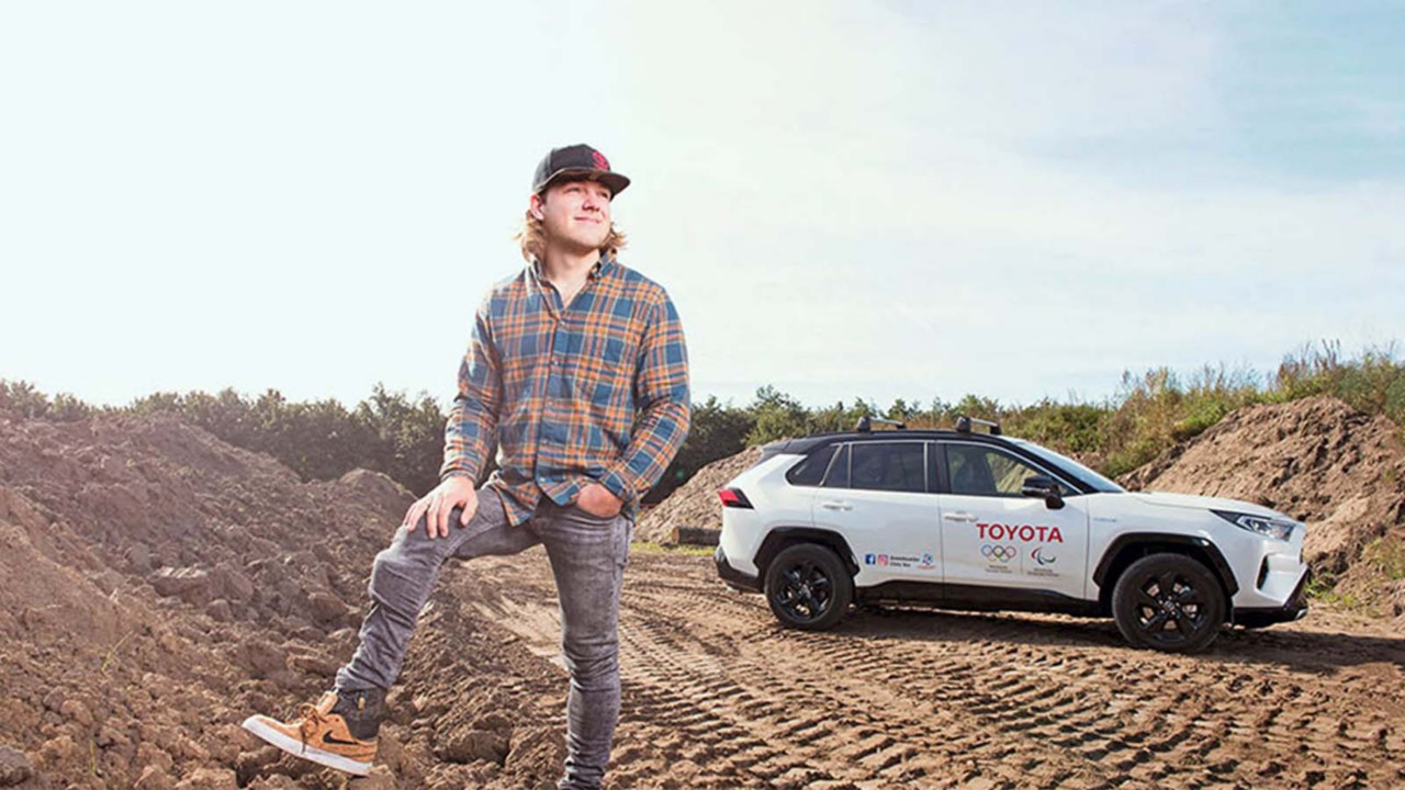 Toyota RAV4, exterieur, zijkant, Chris Vos