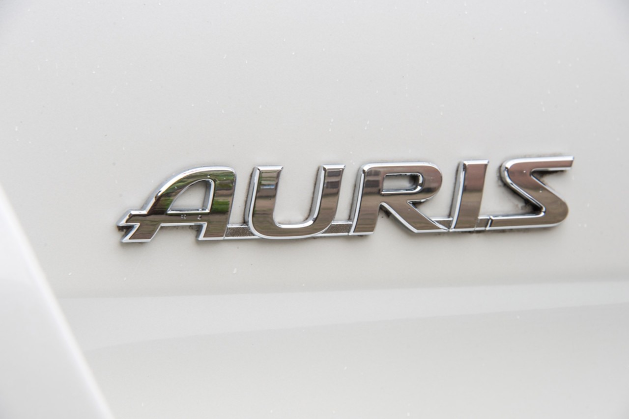 Toyota Auris, logo, exterieur