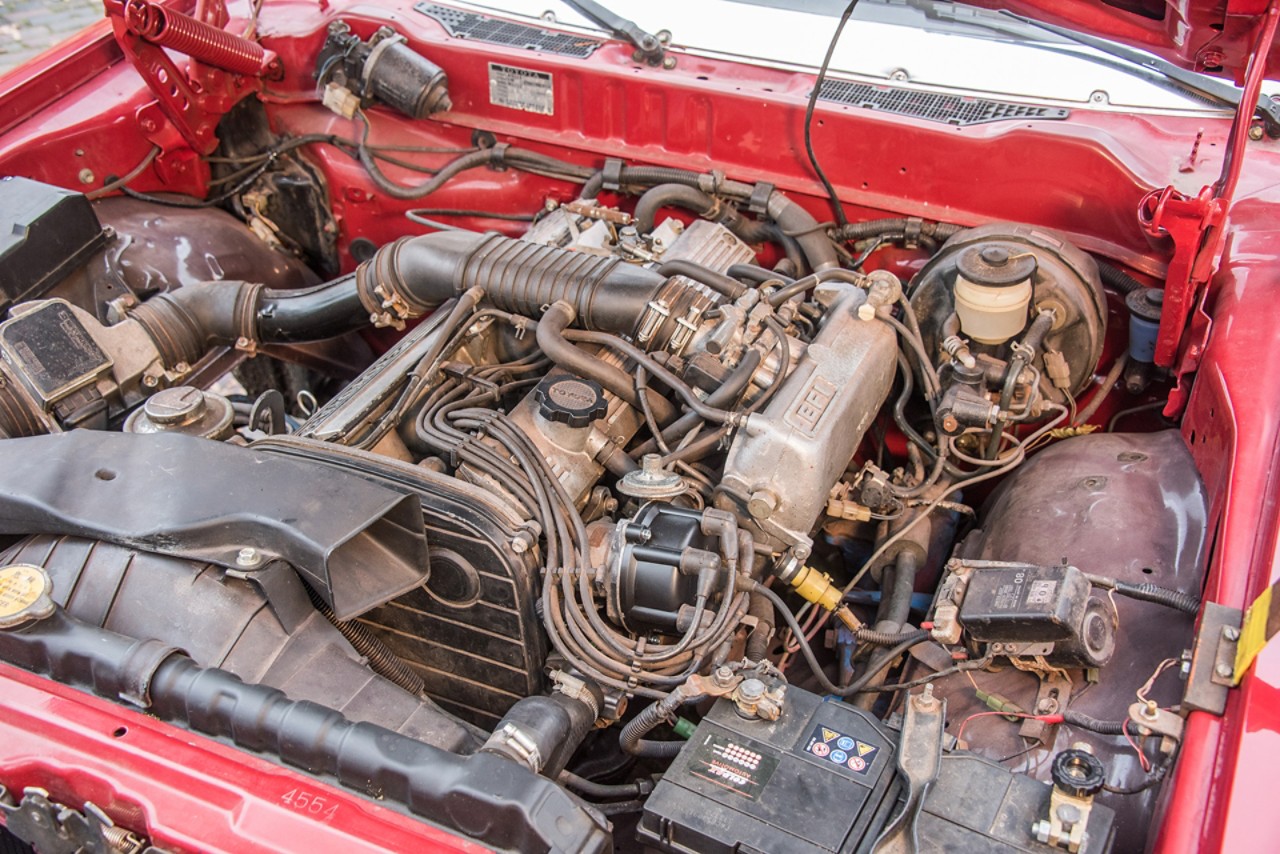 Toyota Crown Super Saloon, 1981, motor