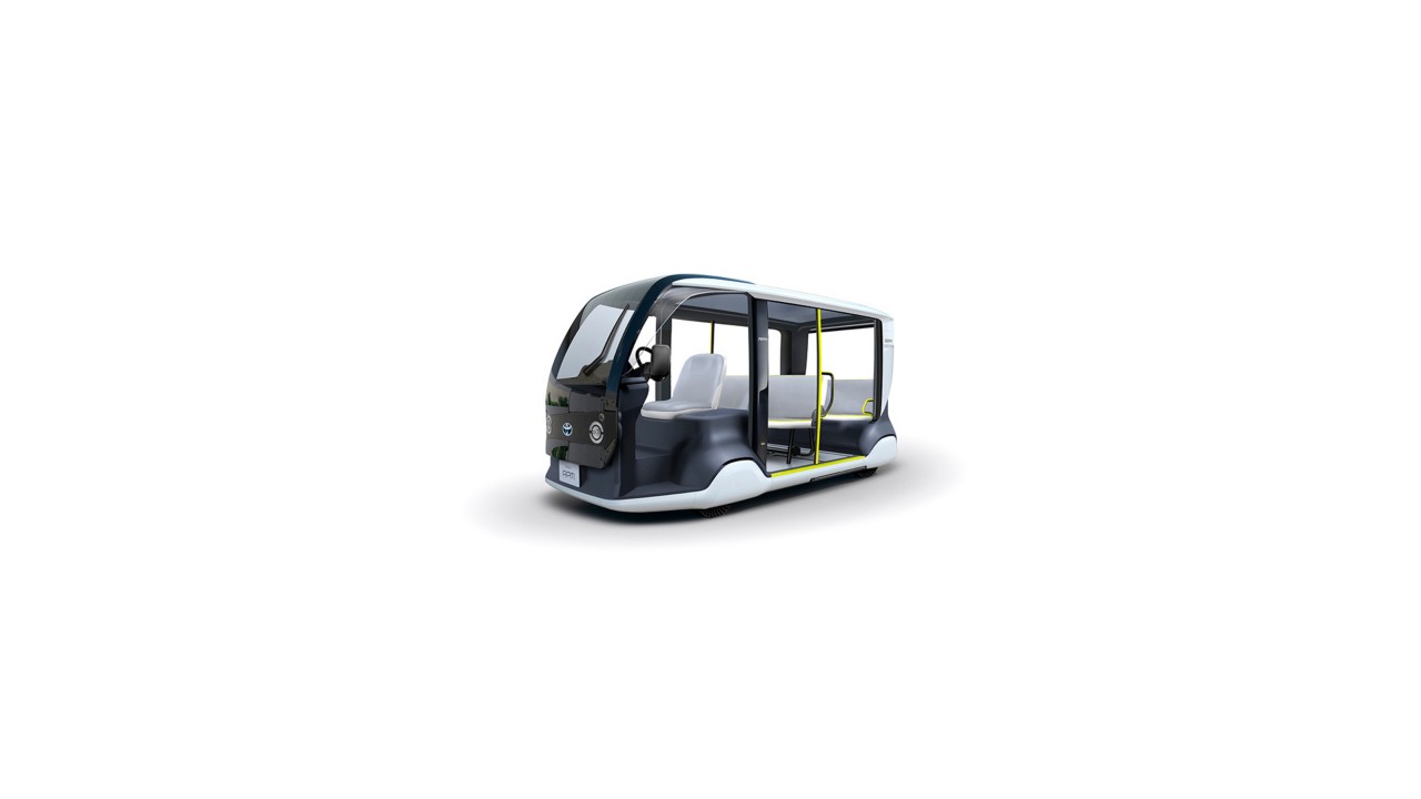 Toyota Accessible People Mover exterieur driekwart links voor