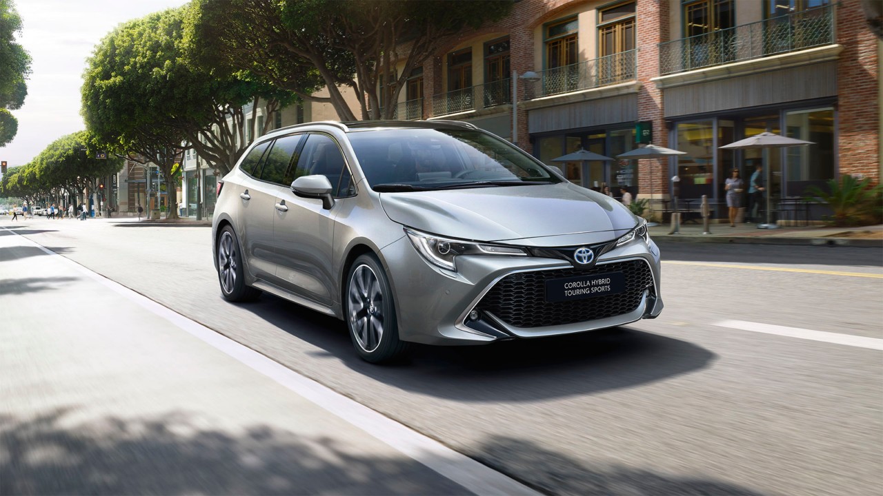 Toyota, Corolla, Touring, Sports, exterieur, driekwart, schuinvoor, links