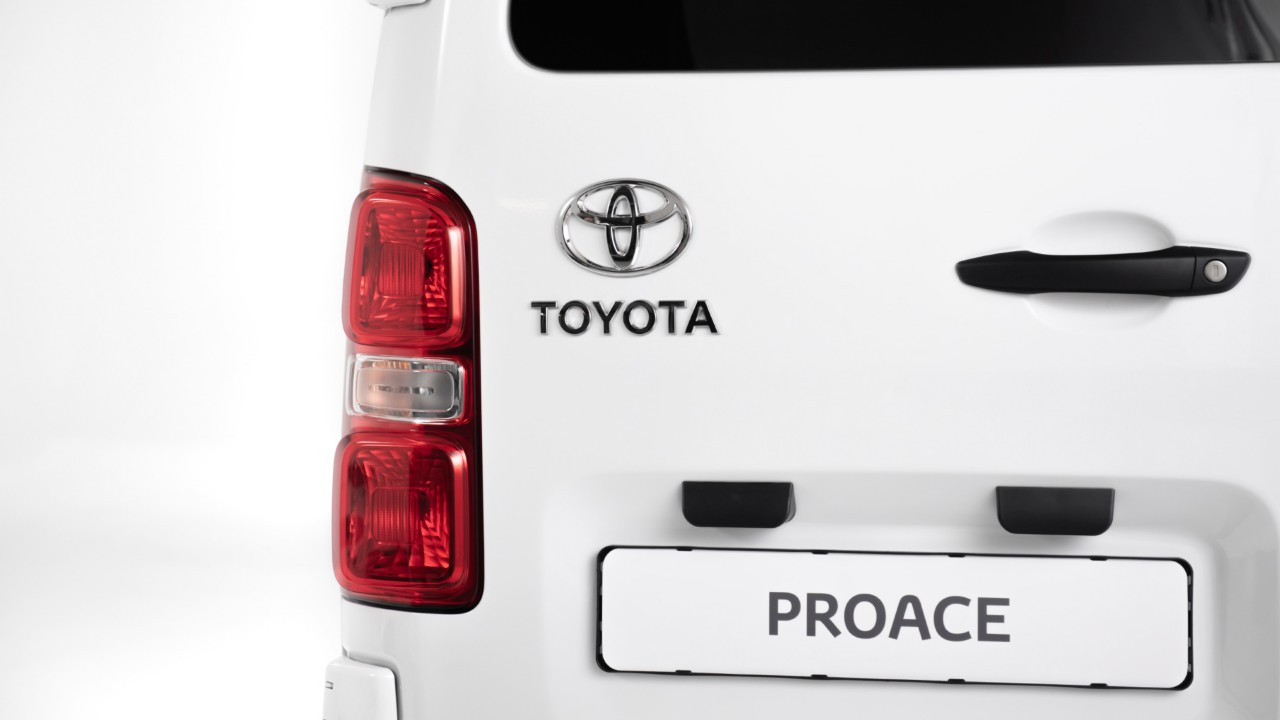 Toyota, Proace, Electric, dubbele, cabine, exterieur, achterkant, laadklep